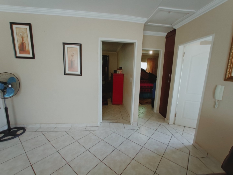 2 Bedroom Property for Sale in Potchefstroom North West